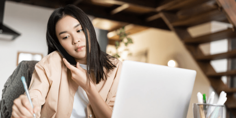 Công Việc Và Sự Nghiệp